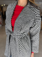 Load image into Gallery viewer, SOLO WRAP COAT
