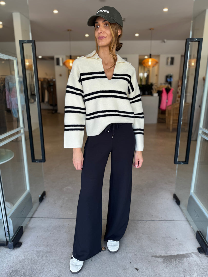 SURVEY KNIT - OFF WHITE