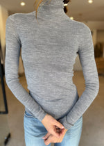 Load image into Gallery viewer, ISLA TOP - GREY
