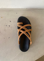 Load image into Gallery viewer, ZAKARI SANDAL - SAND
