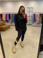 Load image into Gallery viewer, SIDEOUT LS TOP BLACK
