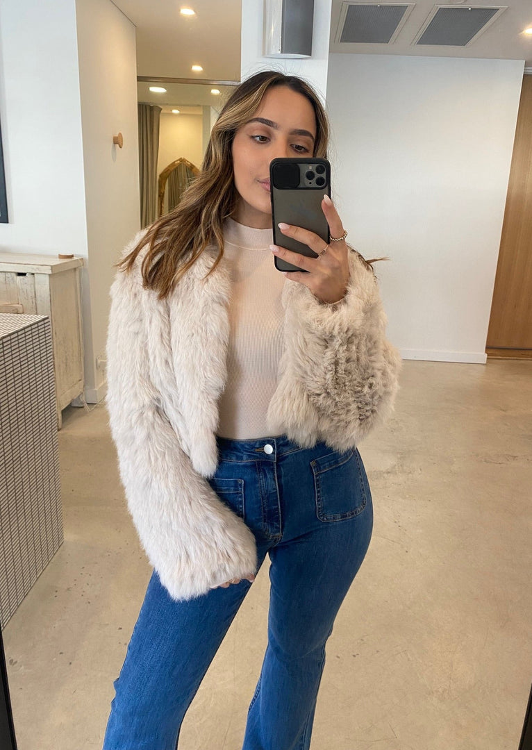 LOLA CROP FUR JACKET - OATMEAL