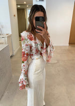 Load image into Gallery viewer, SIENNA RUFFLE BLOUSE
