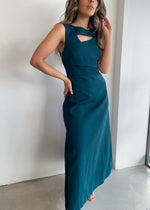 Load image into Gallery viewer, SOLACE MAXI DRESS - TEAL
