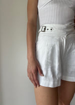 Load image into Gallery viewer, EUGENE LINEN SHORT - WHITE
