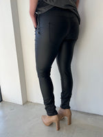 Load image into Gallery viewer, JENNA JEAN - BLACK
