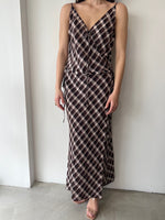 Load image into Gallery viewer, CHIARA WRAP MAXI DRESS