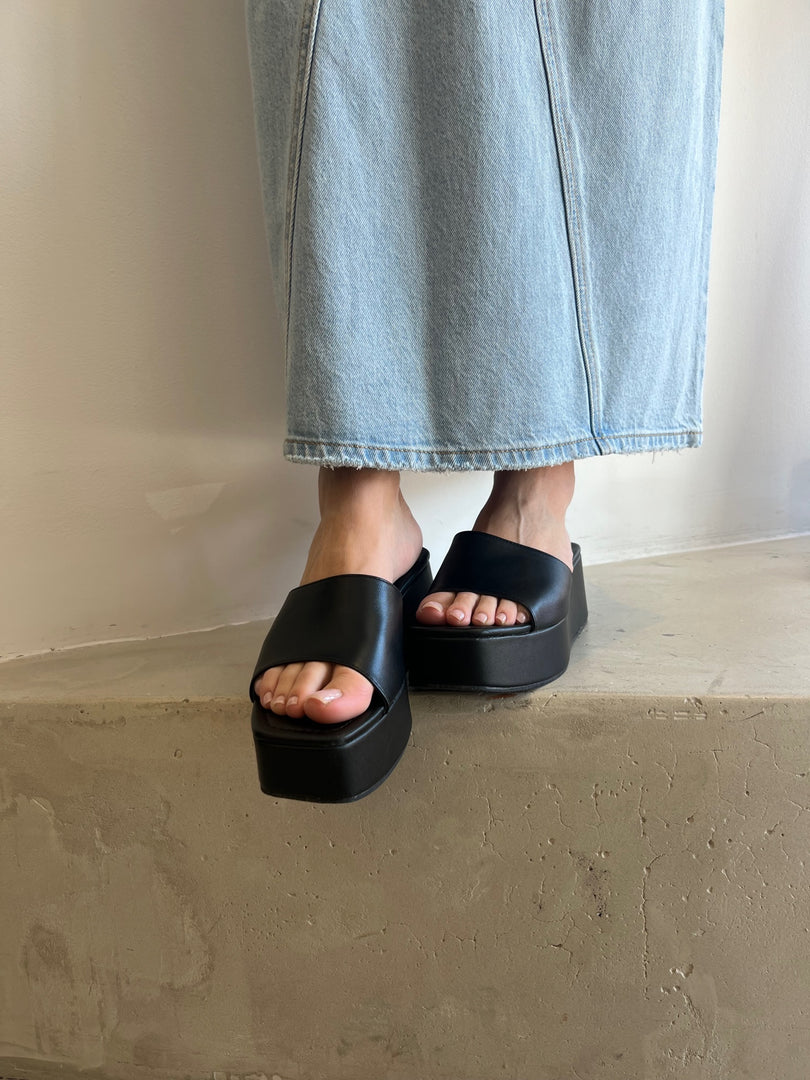 MILLIE PLATFORM SLIDE