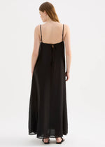 Load image into Gallery viewer, AXEL MAXI DRESS
