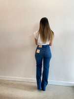 Load image into Gallery viewer, PERCY FLARE JEAN - DENIM
