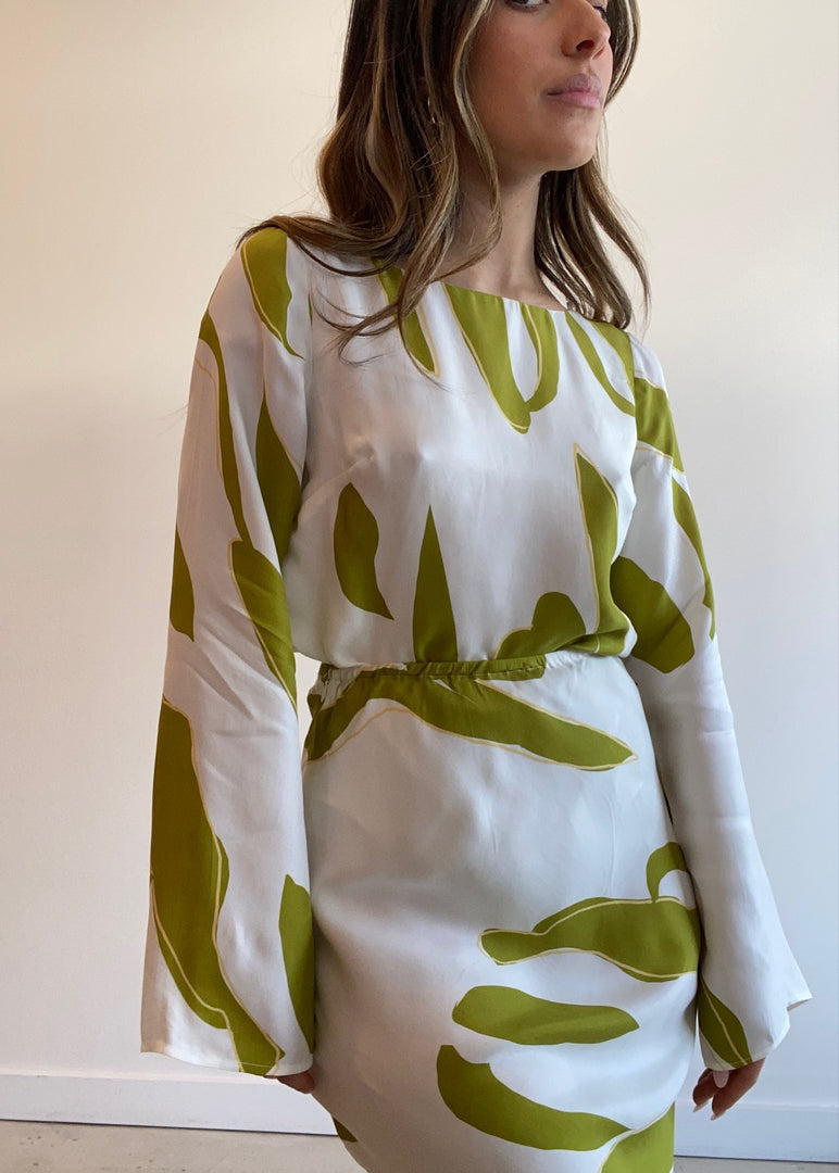 MOTION TOP - OLIVE