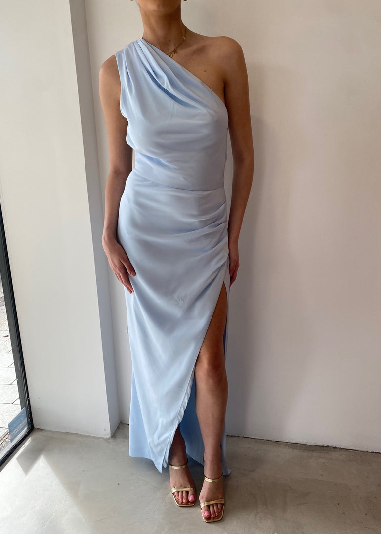 MAY DRAPED OS GOWN POWDER BLUE