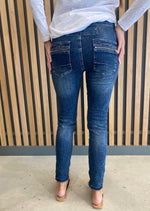 Load image into Gallery viewer, ITALIAN BUTTON JEANS - WASH DENIM