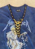 Load image into Gallery viewer, V STUD METALLICA TEE
